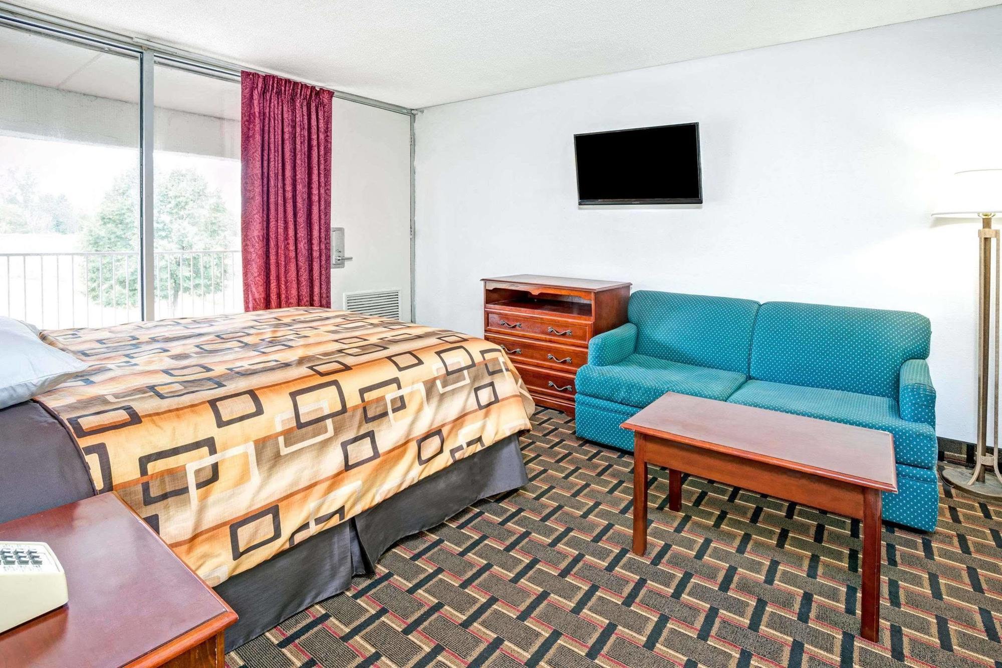 Adrian Inn Ngoại thất bức ảnh