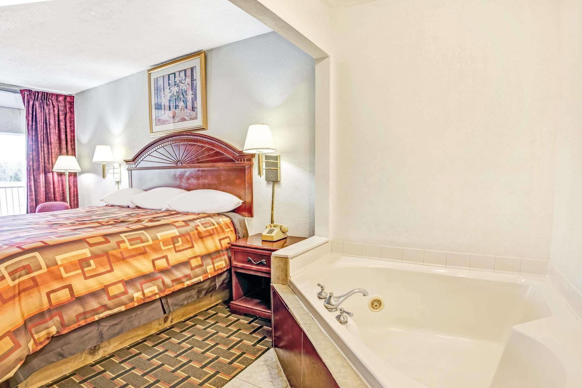 Adrian Inn Ngoại thất bức ảnh